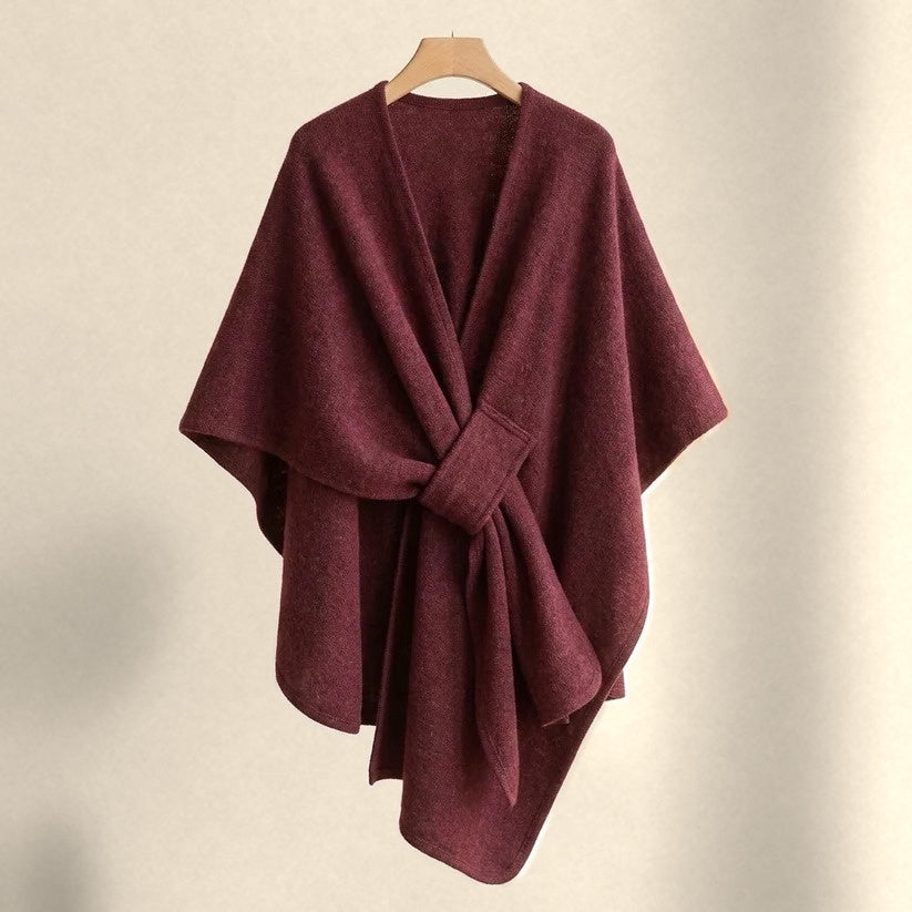 Isabel | Poncho envolvente con presilla frontal