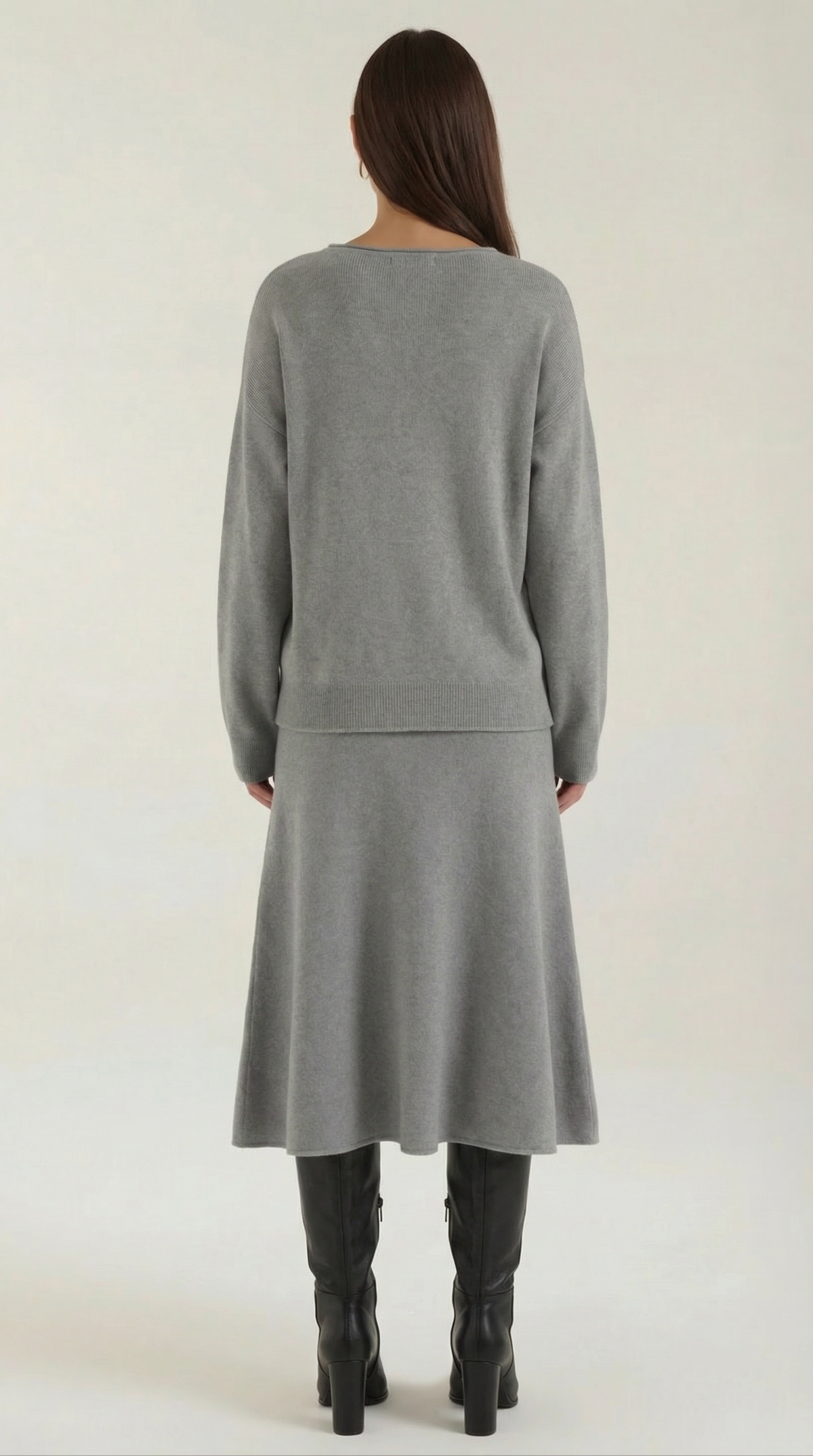 Amy Set: Sweater and Skirt