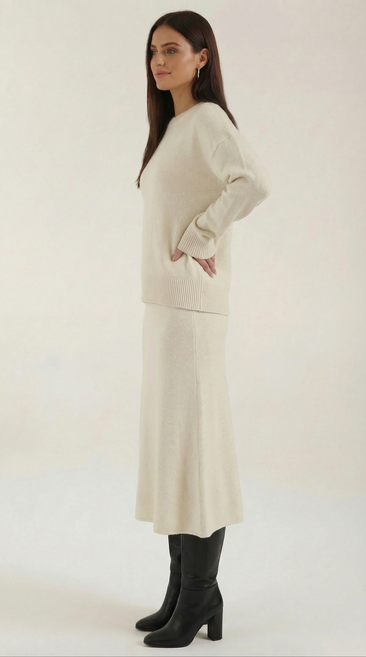 Amy Set: Sweater and Skirt