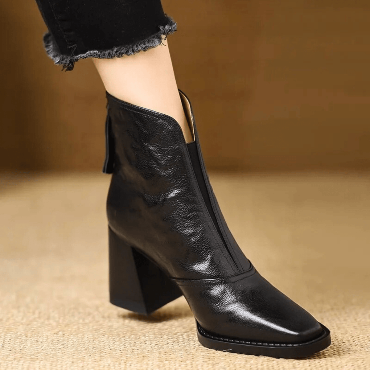 Isabella | Botines de tacón medio en piel